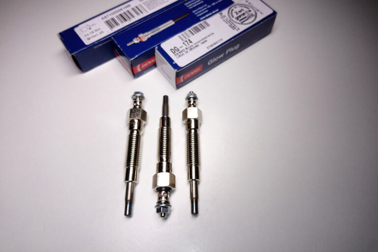 Do Semi Trucks Have Glow Plugs? (17 Cool Facts)