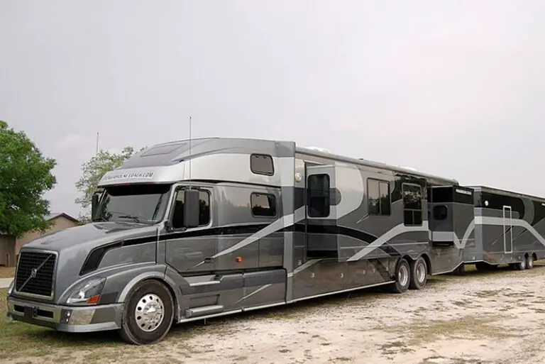 Can I Register A Semi Truck As An RV? (Here Are The Facts