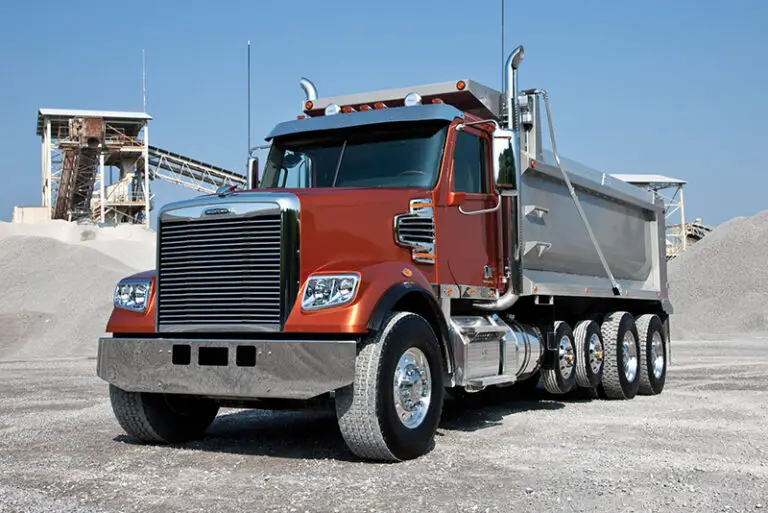 How Much Does A Freightliner Truck Weigh? (All Numbers